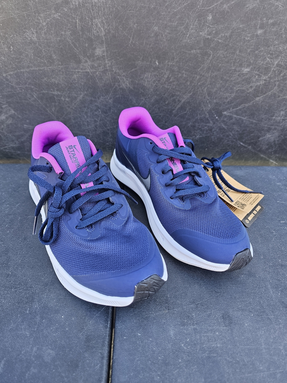Nike Star Runner 3 Navy Purple Athletic Running Shoes DA2776-404 Kid's Size 4Y